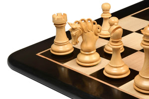 Échiquier en Bois Noir Fou