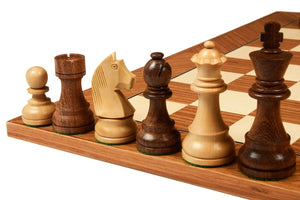 Jeu d'Echecs Teutonique avec Pièces d'Echecs