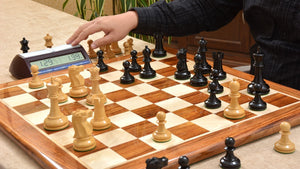 Jeu d'Echecs avec Pièces de Luxe