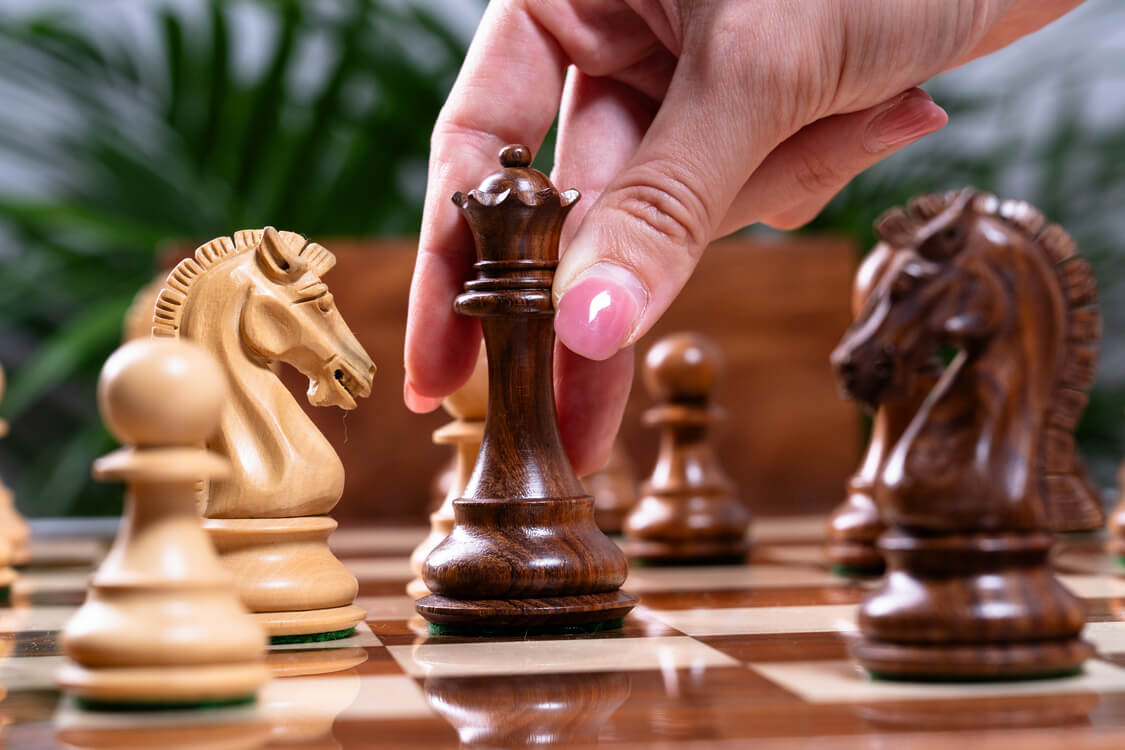 Jeu d'Échecs Équilibre <br>en Palissandre et Sheesham