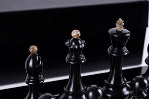 Jeu d’échecs Origine<br>en Ivoire de Mammouth