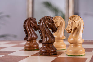 Jeu d'Échecs Régence <br>en Bois d'Acajou