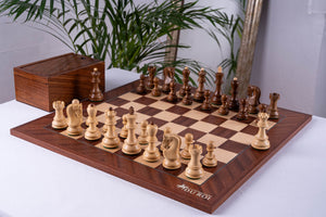 Jeu d'Échecs Triomphe <br>en Bois d'Acajou et Sesham