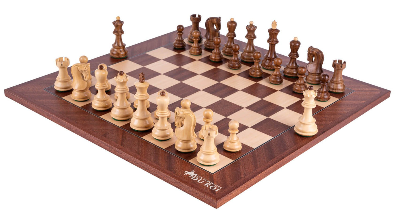 Jeu d'Échecs Triomphe <br>en Bois d'Acajou et Sesham