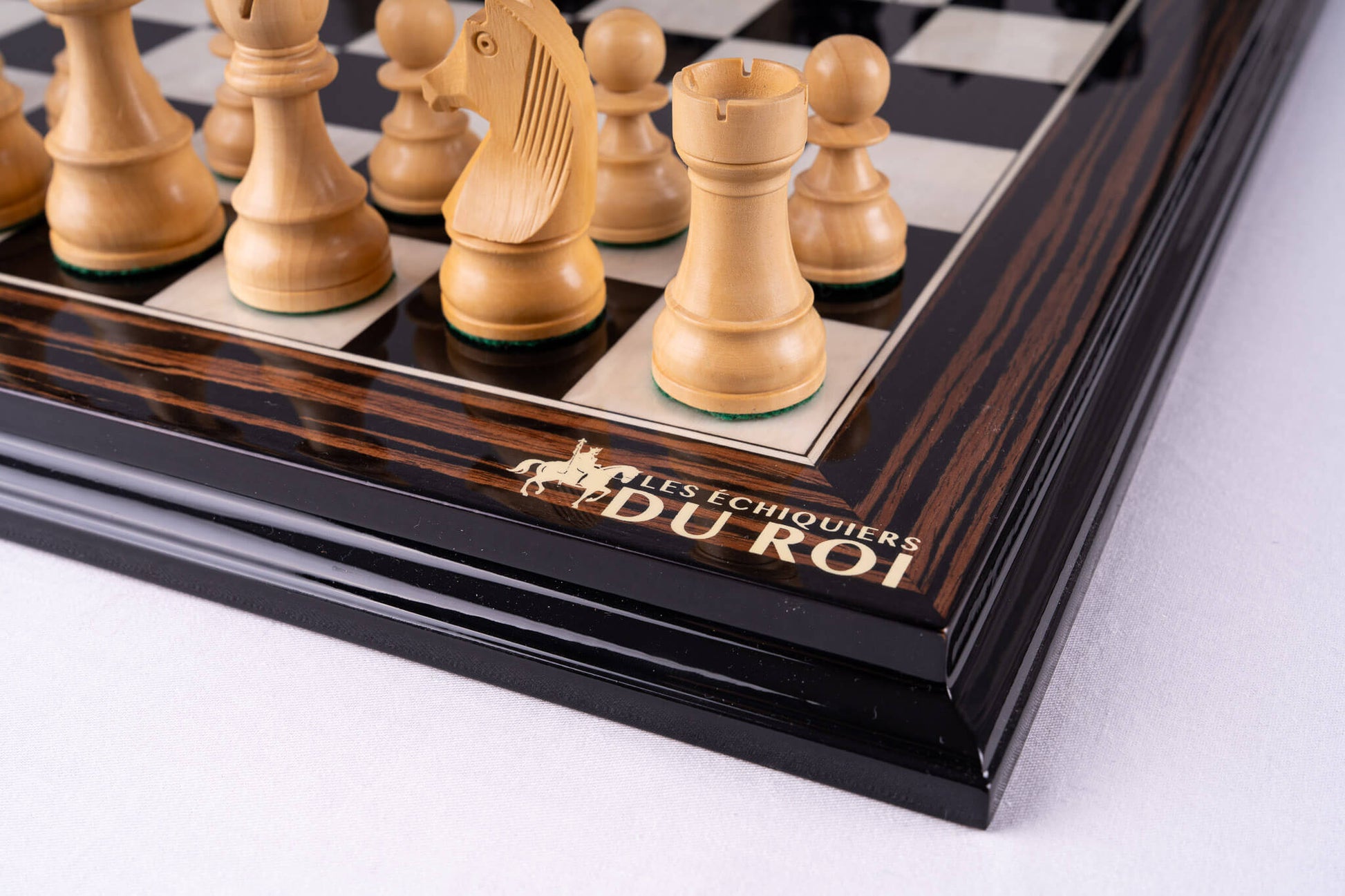 Jeu d'Échecs Transmission <br>en Bois d'Ébène et Buis