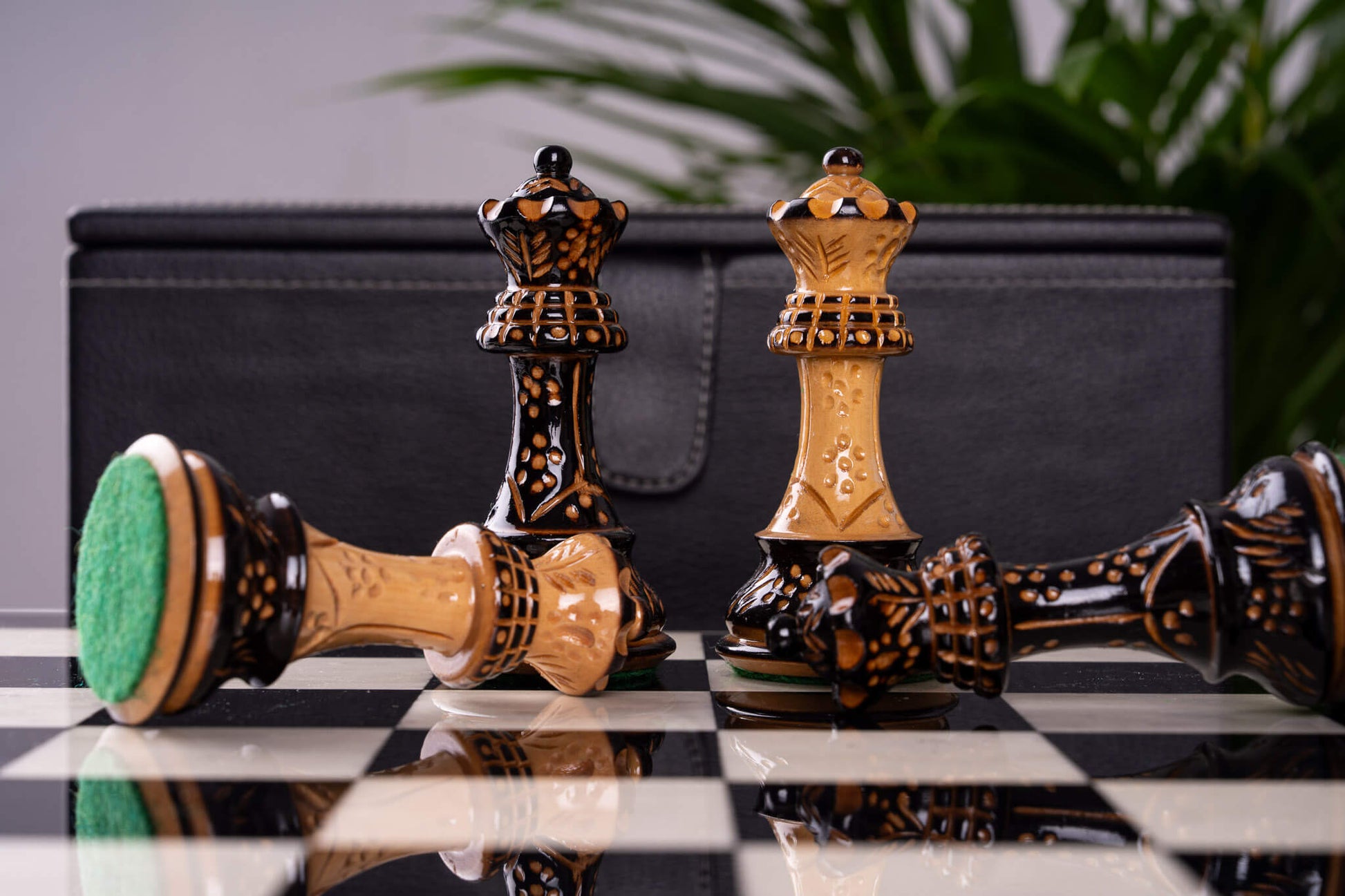 Jeu d'Échecs l'Éternel <br>en Bois d'Ébène