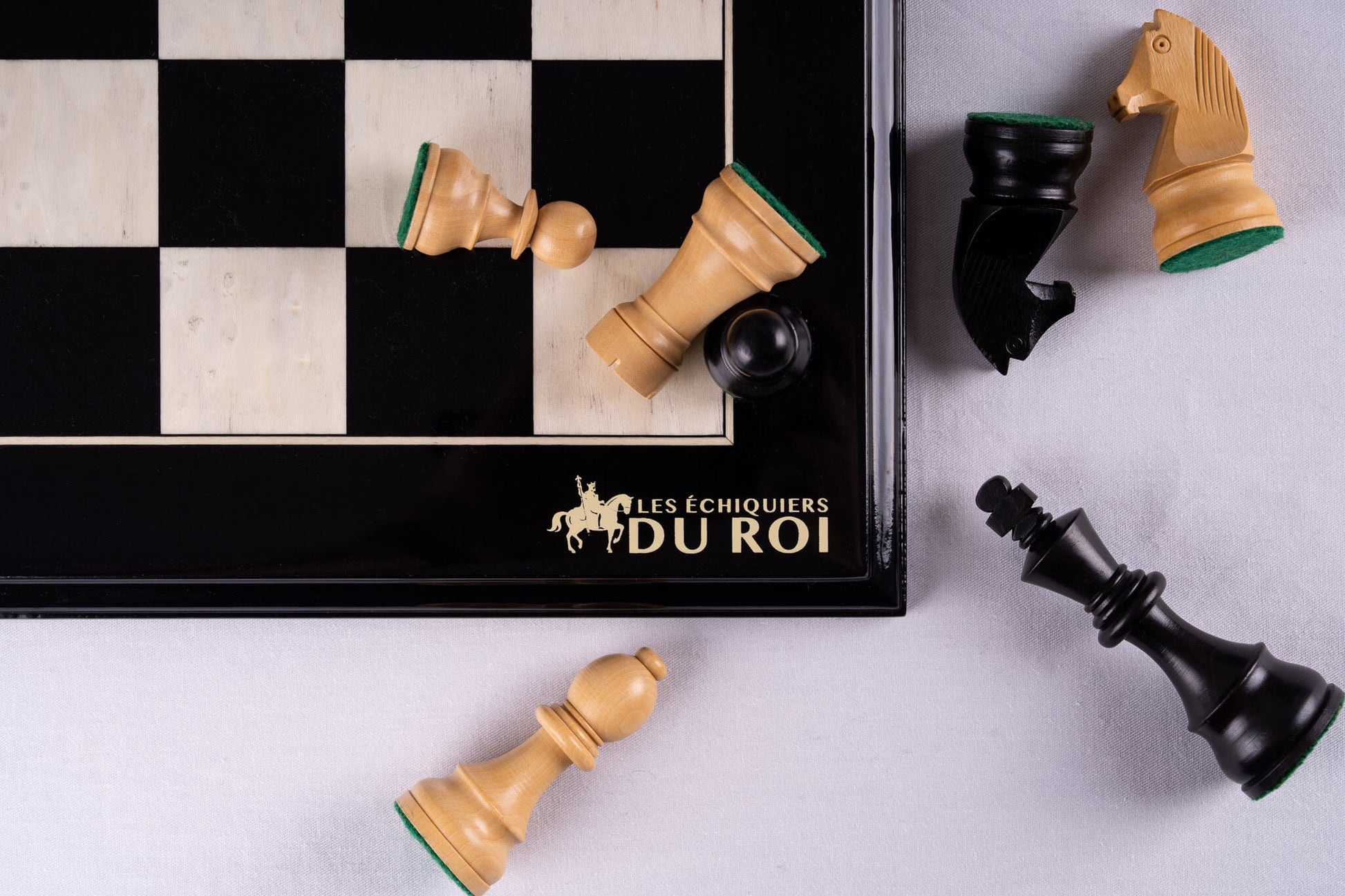 Jeu d'Échecs Absolu <br>en Tulipier et Érable