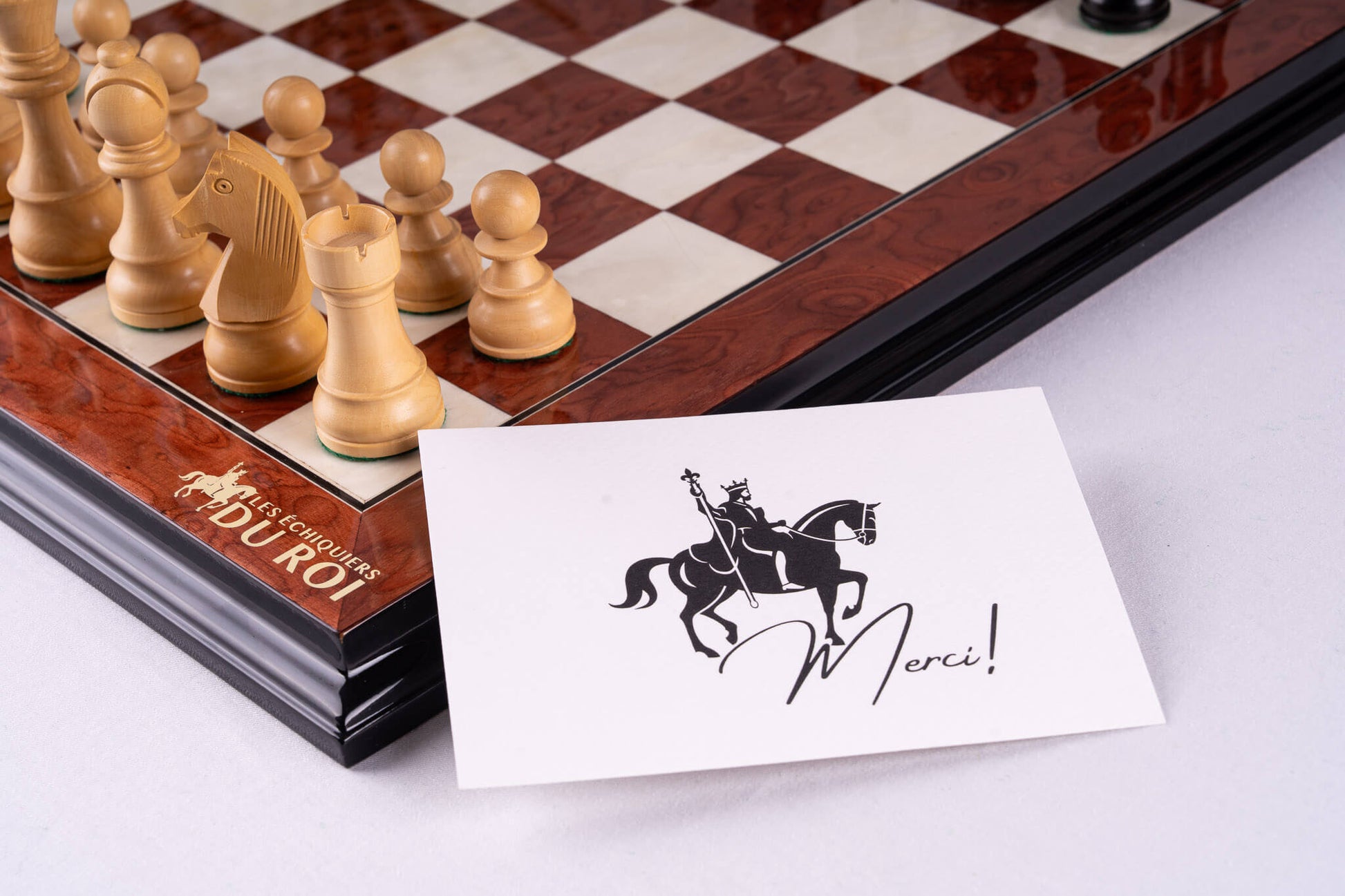 Jeu d'Échecs Vestige <br>en Loupe de Frêne