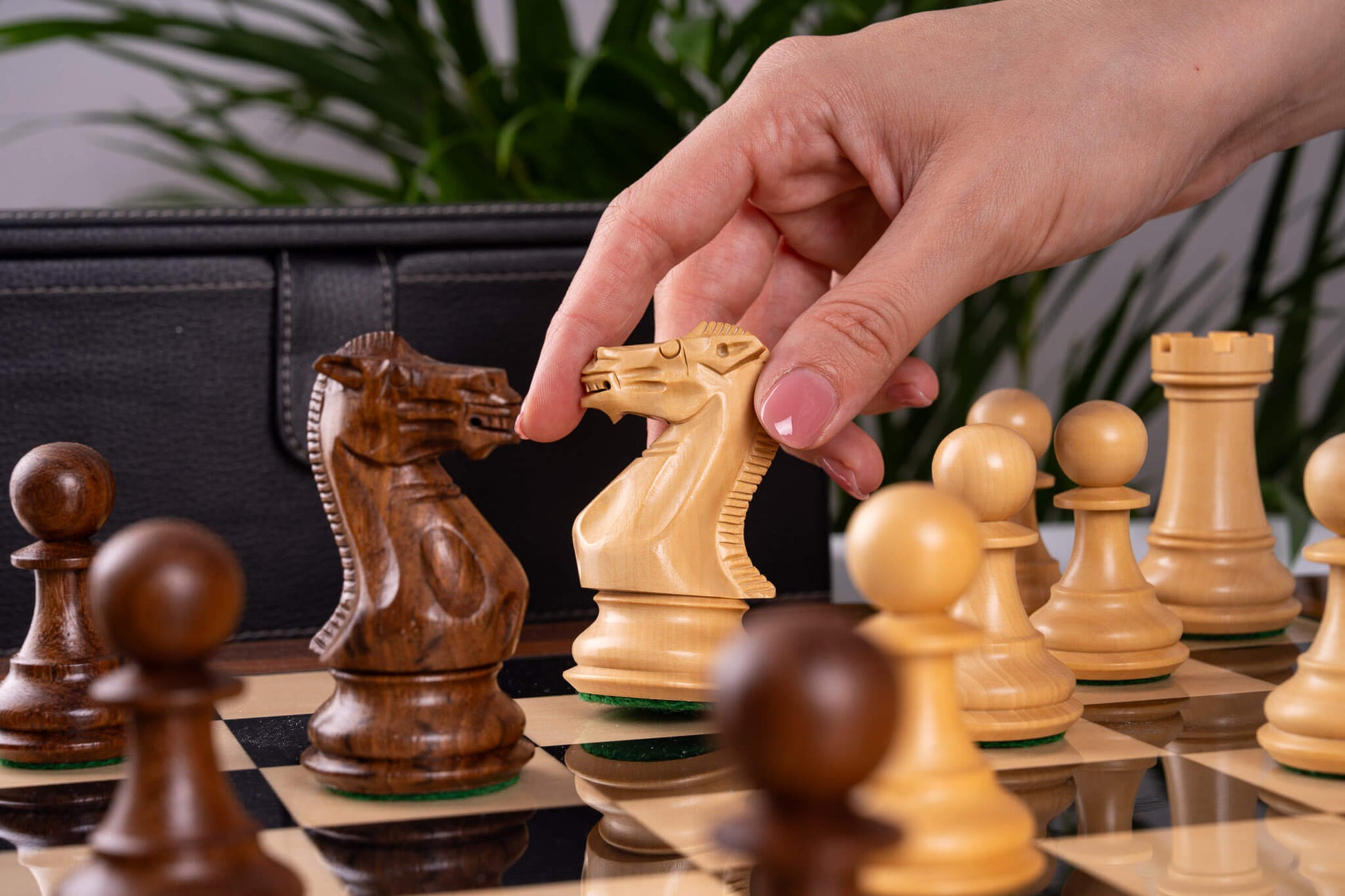 Jeu d'Échecs Lignée <br>en Bois de Palissandre et Érable