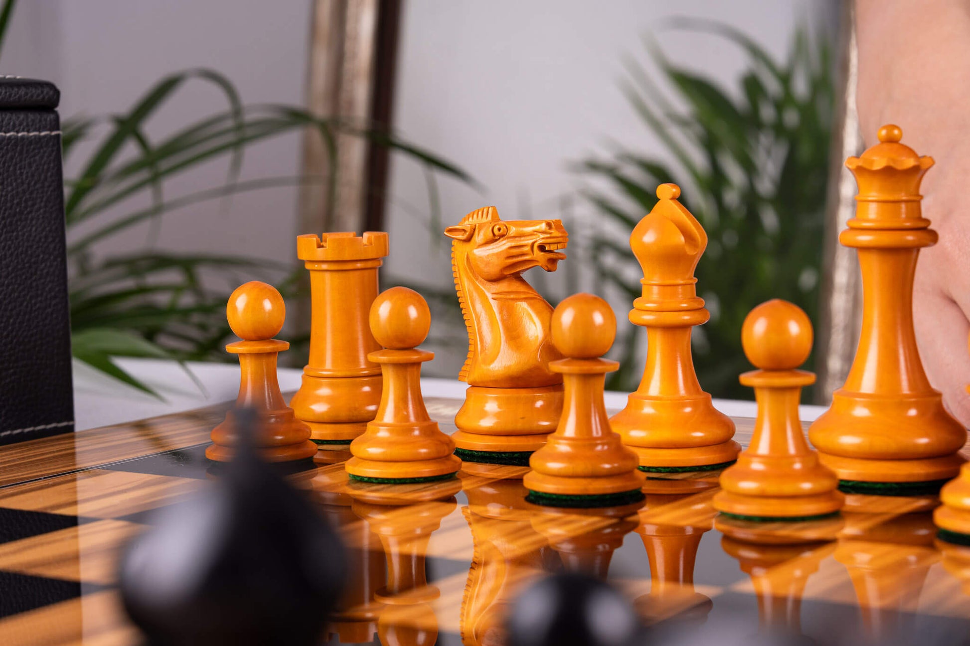 Jeu d'Échecs Essence <br>en Bois d'Olivier