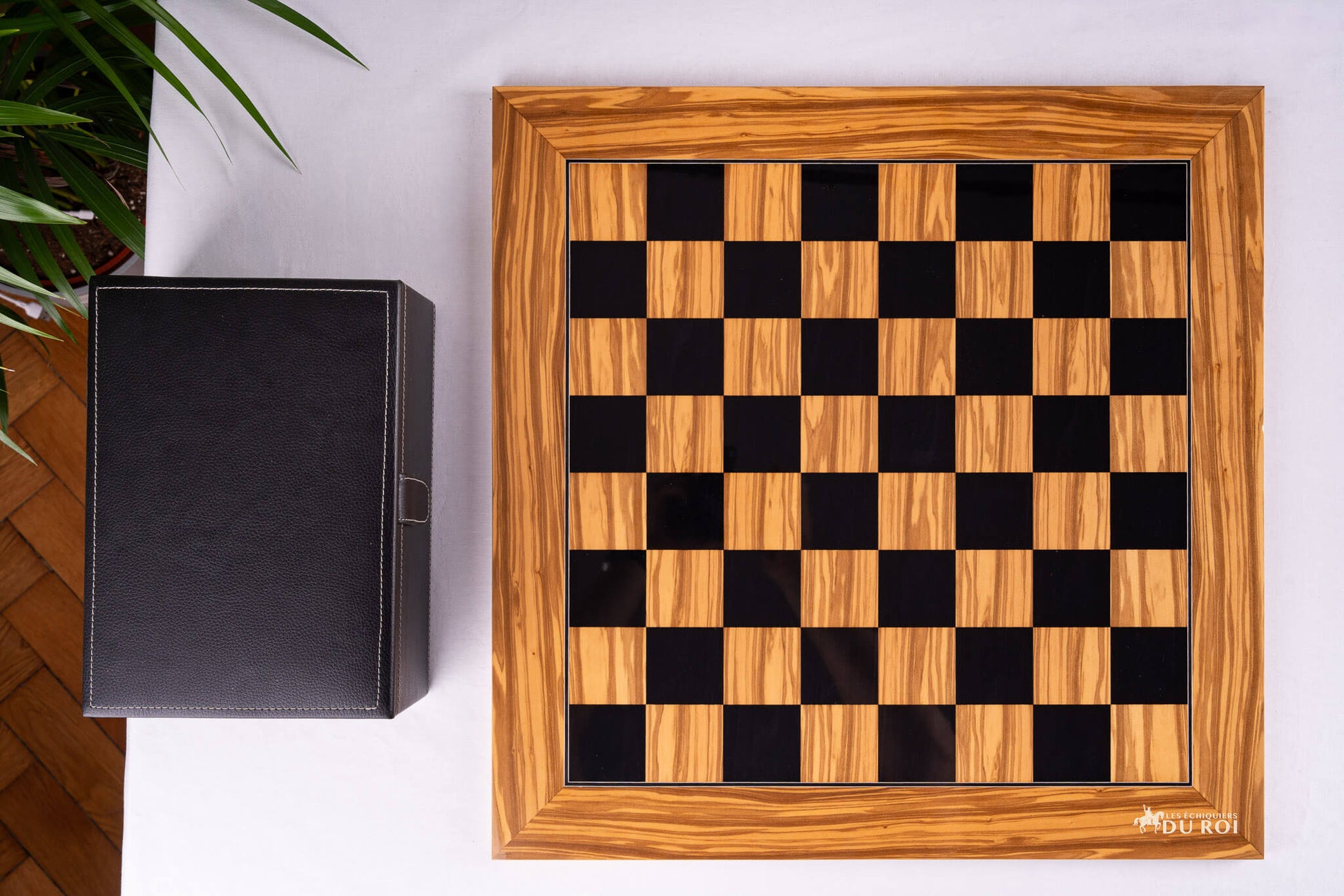 Jeu d'Échecs Duel <br>en Bois d'Olivier