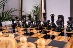 Jeu d'Échecs Racines <br>en Bois d'Olivier