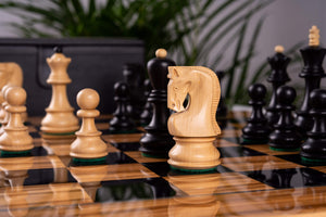Jeu d'Échecs Racines <br>en Bois d'Olivier