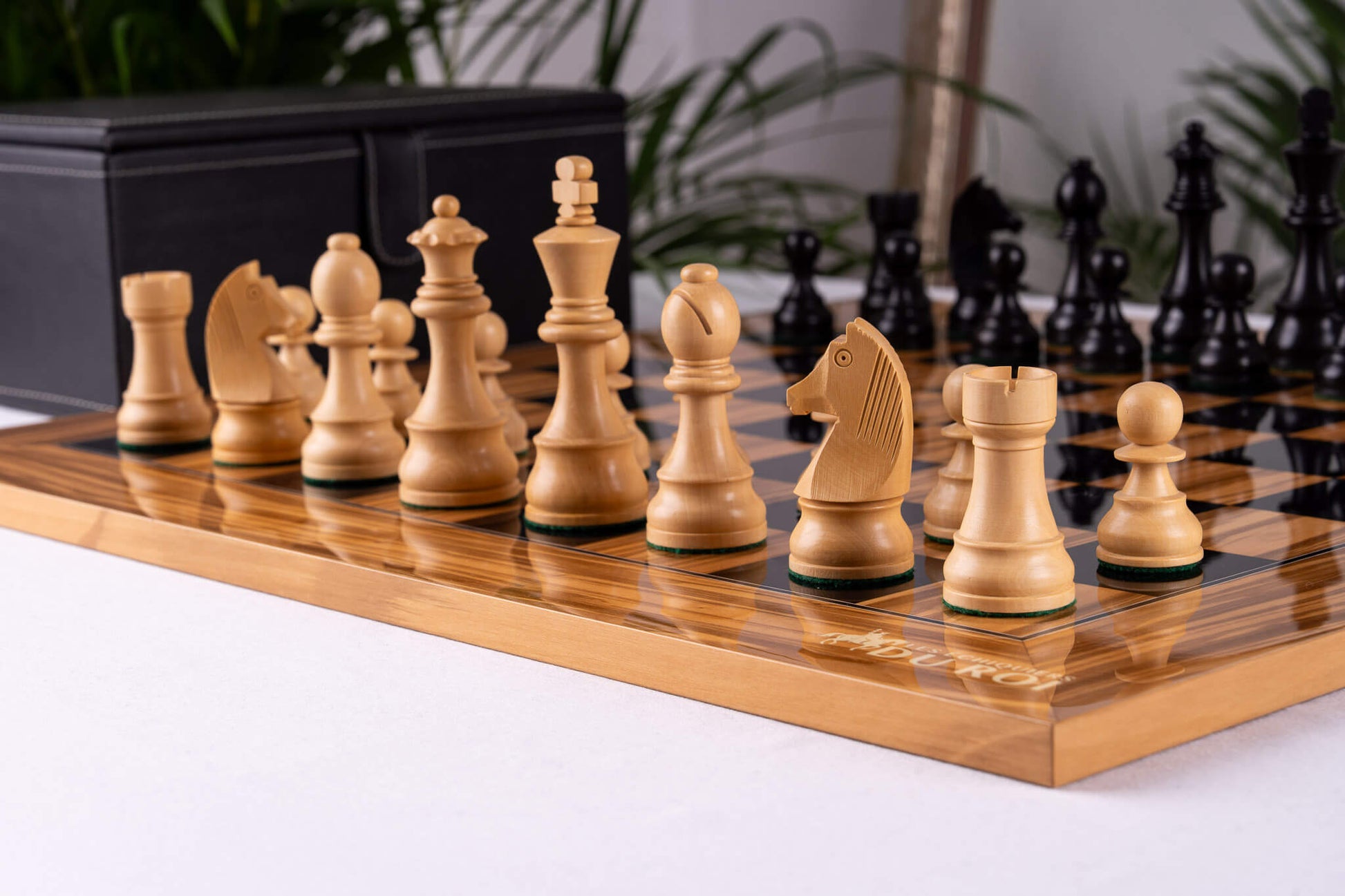 Jeu d'Échecs Duel <br>en Bois d'Olivier
