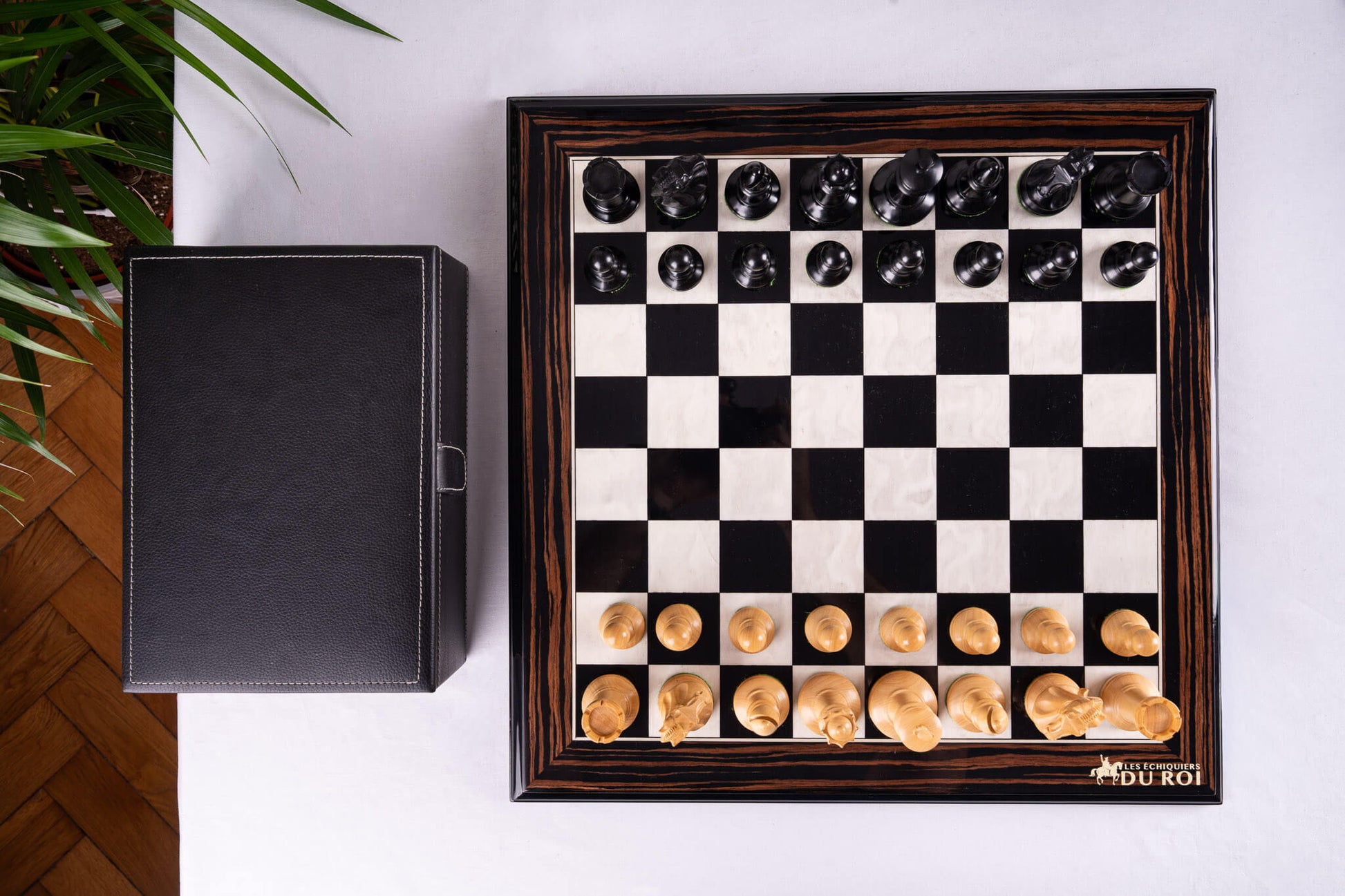 Jeu d'Échecs Éclat <br>en Bois d'Ébène