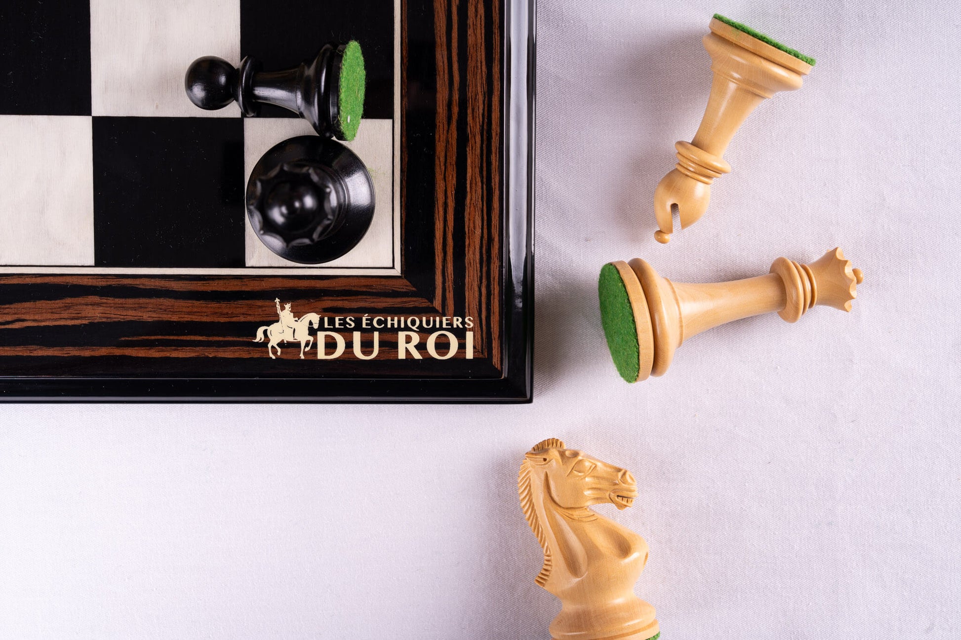 Jeu d'Échecs Éclat <br>en Bois d'Ébène