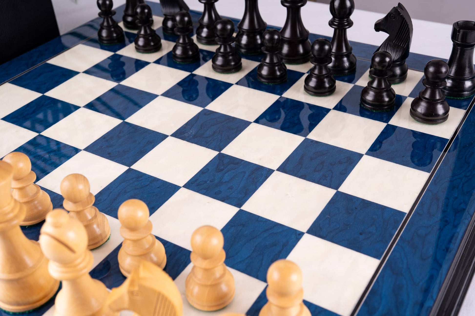 Jeu d'Échecs Renouveau <br>en Loupe de Frêne