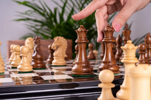 Jeu d'Échecs Couronne <br>en Bois d'Ébène