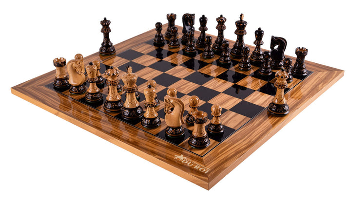 Jeu d'Échecs Œuvre  en Bois d'Olivier