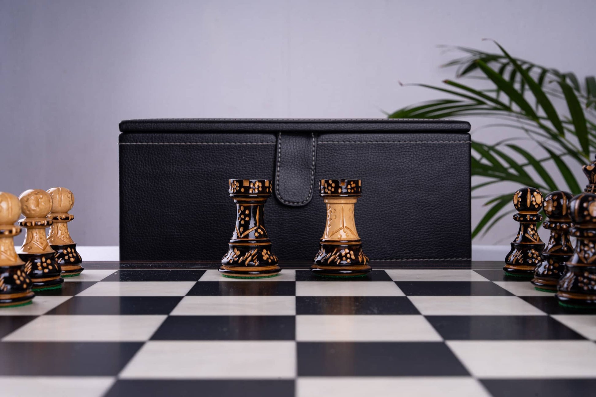 Jeu d'Échecs Apogée <br>en Bois d'Ébène et Buis
