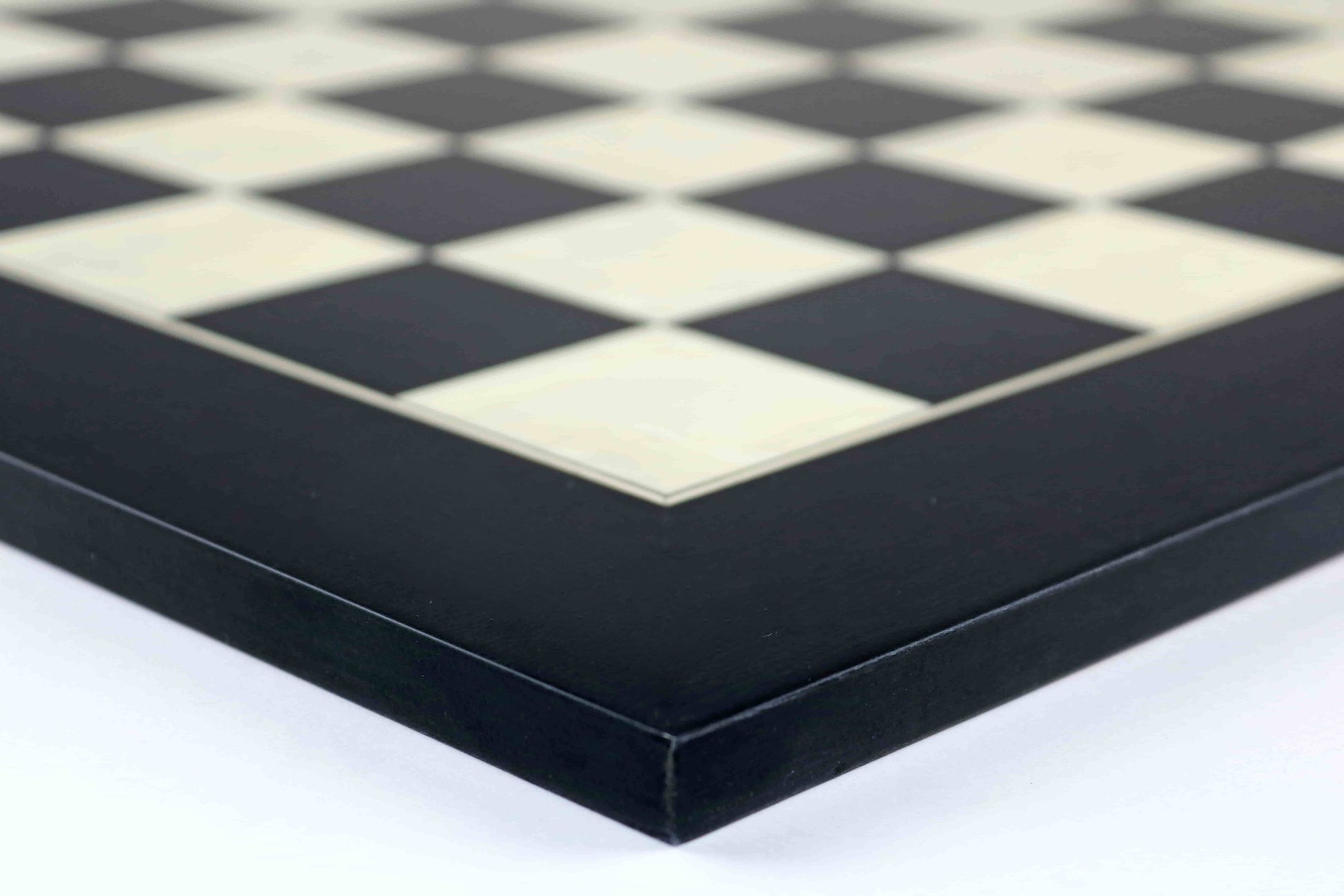 Plateau d'Échecs Noir et Blanc <br>en Bois d'Érable et de Tulipier