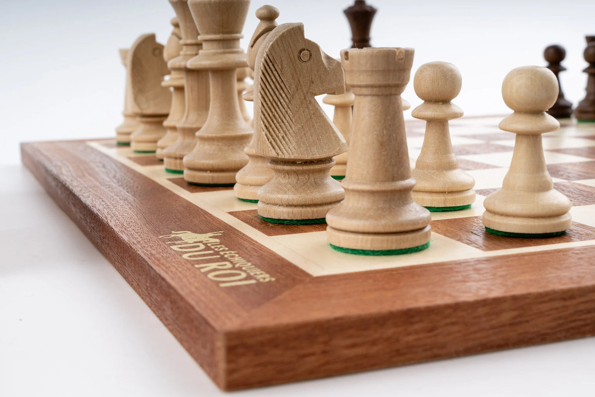 Jeu d'Échecs Altesse en Bois d'Acajou — détail 4