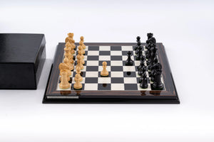 Jeu d'Échecs Éclat en Bois d'Ébène — Détail 2