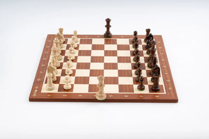 Jeu d'Échecs Victoire en Bois d'Acajou — vue d’ensemble 1