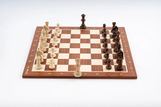 Jeu d'Échecs Victoire en Bois d'Acajou — vue d’ensemble 1