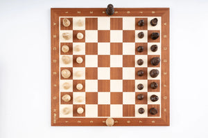 Jeu d'Échecs Victoire en Bois d'Acajou — vue du dessus