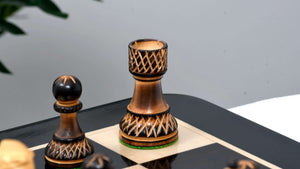 Échiquier Brillant <br>en Bois d'Ébène et de Buis