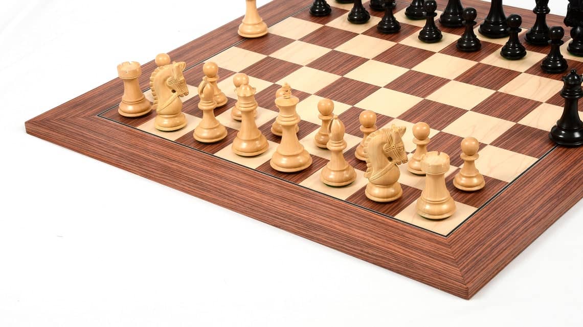 Jeu d'Echecs Britannique en Bois de Rose