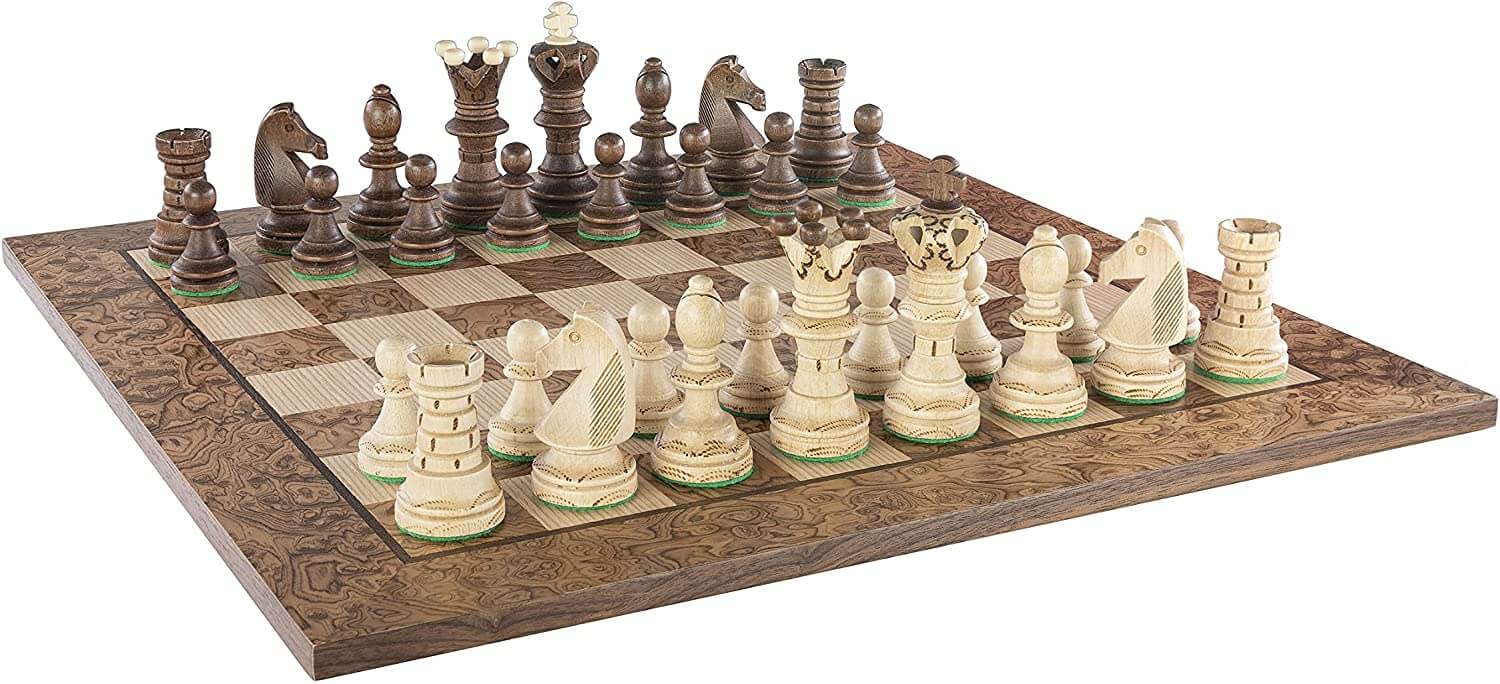 Jeu d'Echecs en Bois de Chêne