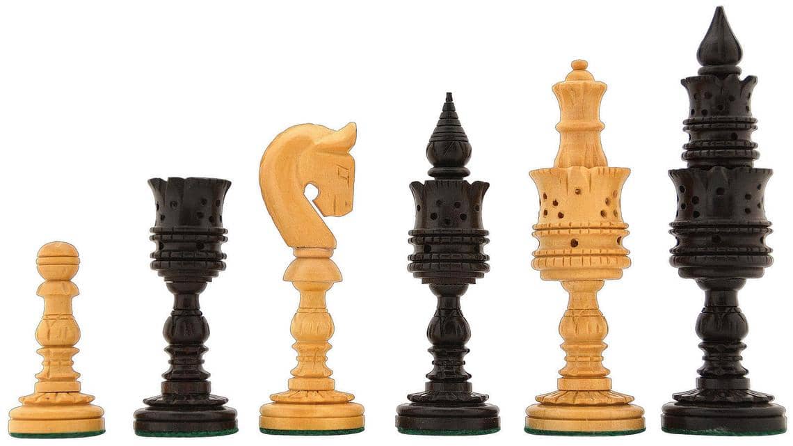 Jeu d'Echecs en Bois de Buis Artisanal