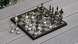 Pièces d'Échecs en Métal avec Cavaliers