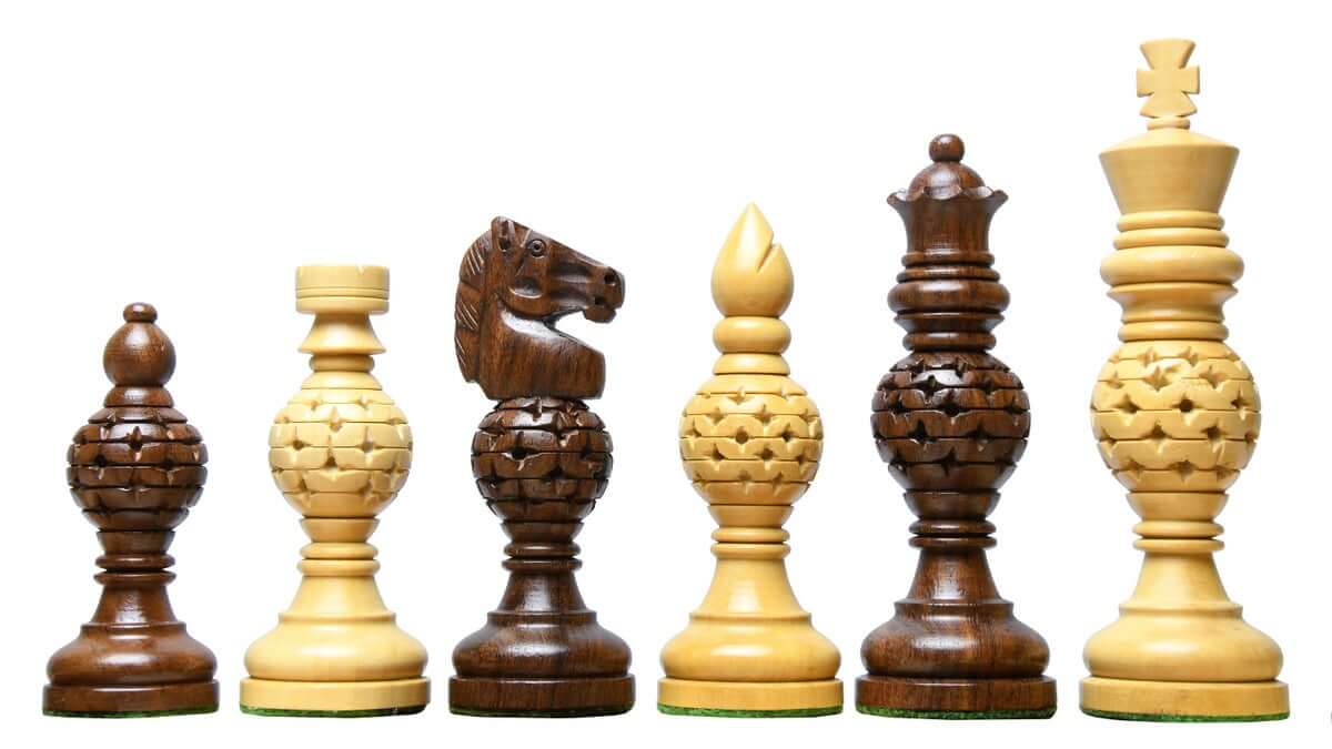 Pièces d'Echecs Modernes