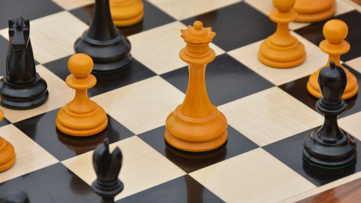 Reproduction Échiquier avec Dame Blanche