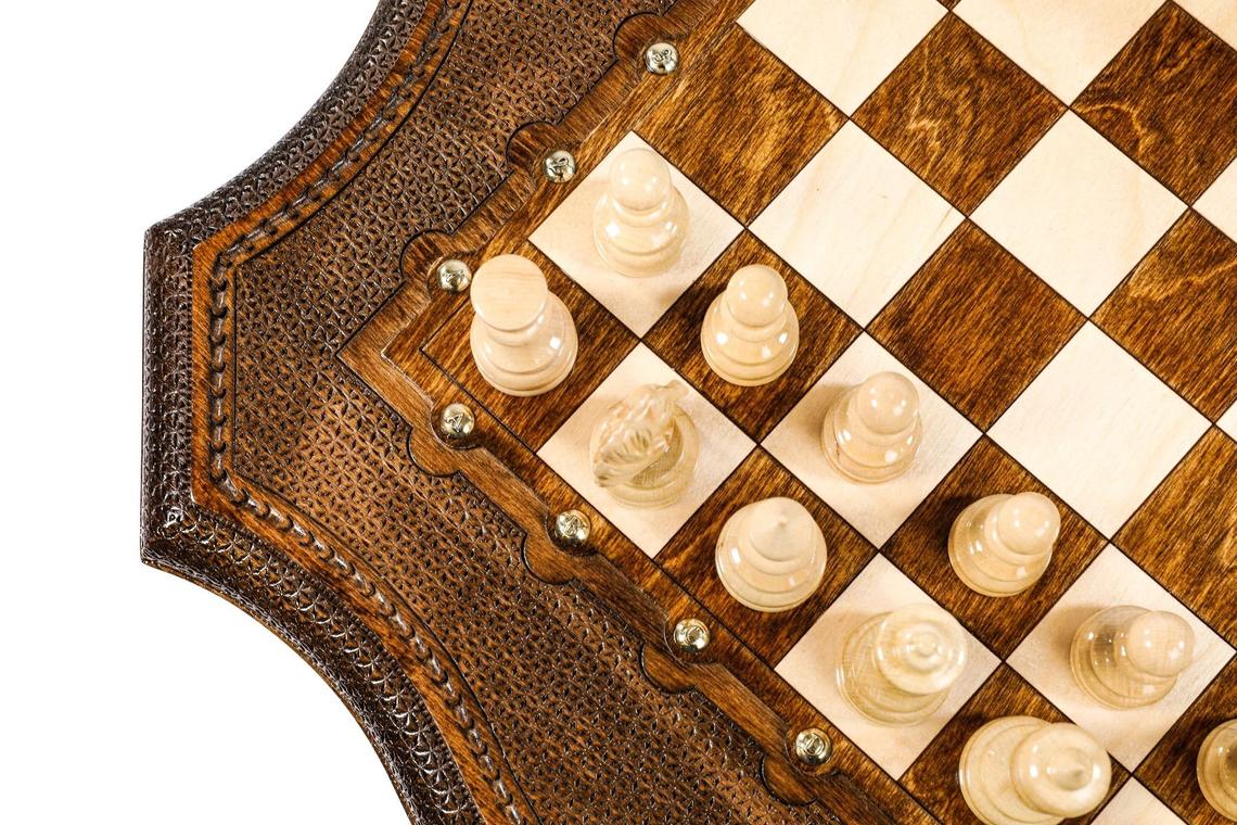 Table d'Echecs Ancestrale Pions